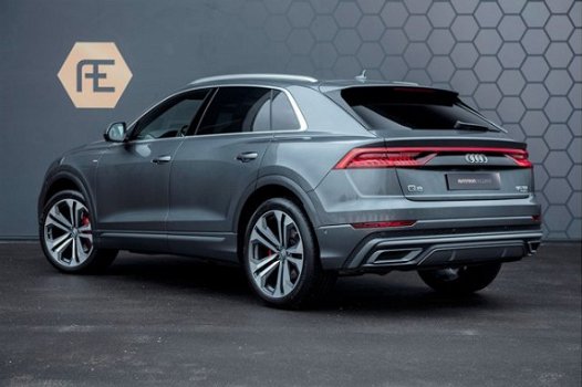 Audi Q8 - 50 TDI Quattro + RS Sportstoelen Pro Line S + BTW + Massage - 1