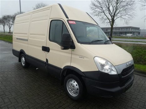 Iveco Daily - 35 S 15 l3h2 rhd 3.0diese - 1