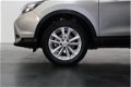 Nissan Qashqai - 1.2 Acenta | Trekhaak | Cruise & Climate Control | Radio-CD/MP3 Speler | Park. Sens - 1 - Thumbnail