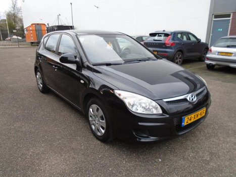 Hyundai i30 - 1.4i Active Cool Airco Boekjes Nap - 1