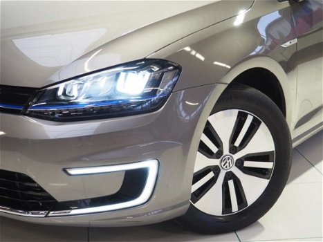 Volkswagen e-Golf - e-Golf | Marge Auto | Groot Navigatie | Leer | Stoelverwarming | Volledig Elektr - 1