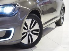 Volkswagen e-Golf - e-Golf | Marge Auto | Groot Navigatie | Leer | Stoelverwarming | Volledig Elektr