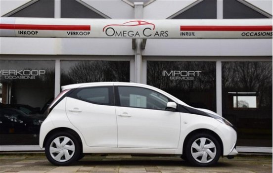 Toyota Aygo - 1.0 VVT-i x-play Nette auto/Nap/eerst eigenaar/camera/airco - 1