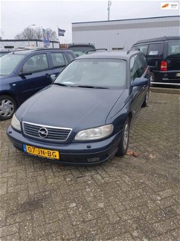 Opel Omega Wagon - 2.2i-16V Executive Edition Voor info bel naar 0591-750394 - 1