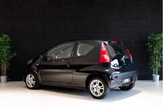 Peugeot 107 - 1.0-12V XR | AIRCO | Elec. Ramen | LM Velgen | APK Nieuw | Garantie - 1