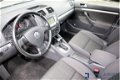 Volkswagen Golf - 1.6 Comfortline Business 5 drs. Automaat Airco Parkeersensoren Cruisecontrol Trekh - 1 - Thumbnail