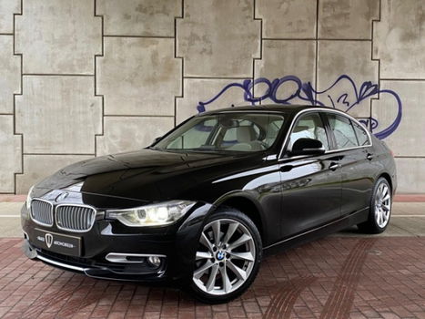 BMW 3-serie - 320i Executive automaat Modern Line - 1