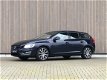 Volvo V60 - 2.4 D6 Twin Engine R-Design 2015 - 1 - Thumbnail