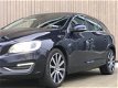 Volvo V60 - 2.4 D6 Twin Engine R-Design 2015 - 1 - Thumbnail