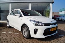 Kia Rio - 1.0 T-GDI ComfortPlusLine Navigator 100pk | Navigatie | Cruise Control | Achteruitrijcamer