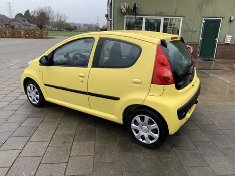 Peugeot 107 - 1.0-12V XS - 1