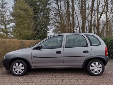 Opel Corsa - 1.4i GLS | Automaat | 2 eigenaren | Nieuwe apk - 1