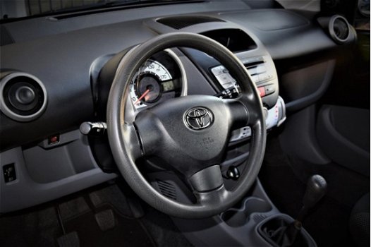 Toyota Aygo - 1.0-12V Access |5 DEURS |AIRCO - 1