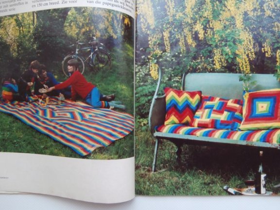 Ariadne nummer 357, september 1976 + borduurpatroon poezieplaatjes - Afbeelding 6