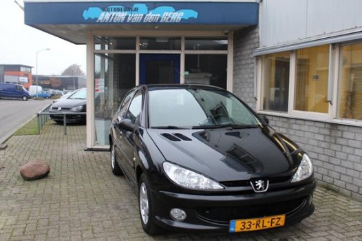 Peugeot 206 - 206; 2.0 HDI 66KW 5DRS - 1