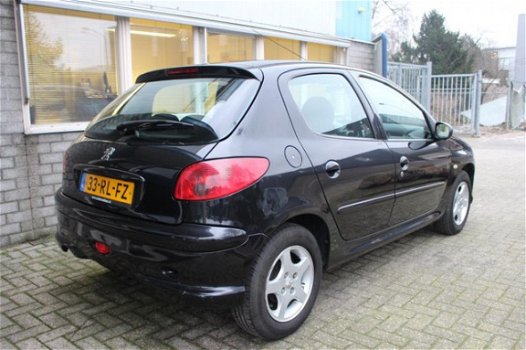 Peugeot 206 - 206; 2.0 HDI 66KW 5DRS - 1