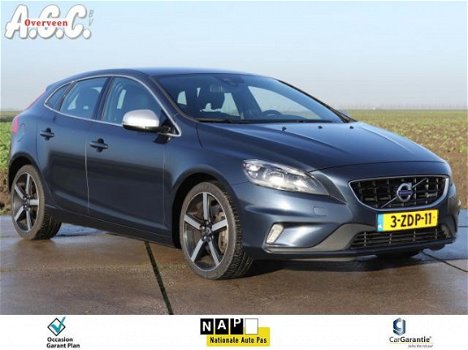 Volvo V40 - 2.0 D4 R-Design 190pk Leer Trekhaak - 1