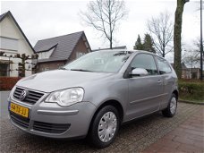 Volkswagen Polo - 1.2 Optive Airco/NAP Dealer onderhouden