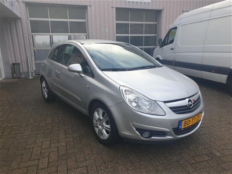 Opel Corsa - 1.4-16V Cosmo - 1