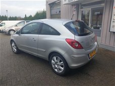 Opel Corsa - 1.4-16V Cosmo