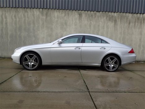 Mercedes-Benz CLS-klasse - 500 Automaat, leder, navigatie - 1