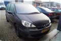 Peugeot 807 - 2.2 ST / Clima / Meeneemprijs - 1 - Thumbnail