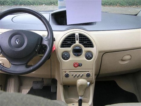 Renault Modus - 1.6-16V Initiale 184d km nap airco sturbekr nieuwe apk - 1