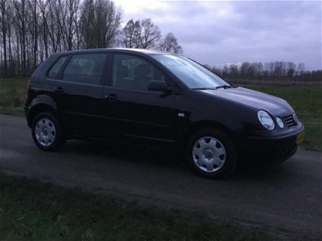 Volkswagen Polo - 1.2-12V 5 deurs & airco - 1