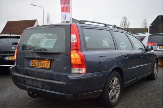 Volvo V70 - 2.4D Edition Gereviseerde Automaatbak | Leer | Navi | Pano | Clima | PDC | Cruise | LMV - 1