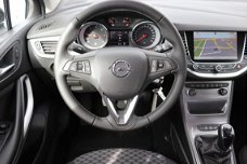 Opel Astra - 1.6 CDTI Business+ (NU met € 7.388, - KORTING/NAV./NIEUW)