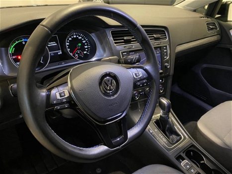Volkswagen e-Golf - elektromotor 115pk | Navi | Clima | - 1