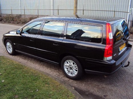 Volvo V70 - Diesel 2.4D 130PK Geartronic - 1