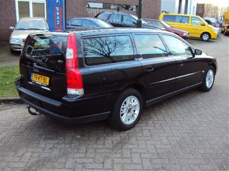 Volvo V70 - Diesel 2.4D 130PK Geartronic - 1