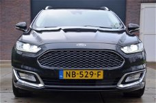 Ford Mondeo Wagon - 2.0 TDCi Vignale Xenon/Pdc/Ecc/Navi/Achteruitrijcamera/Leder/18-Inch Lmv/Privacy