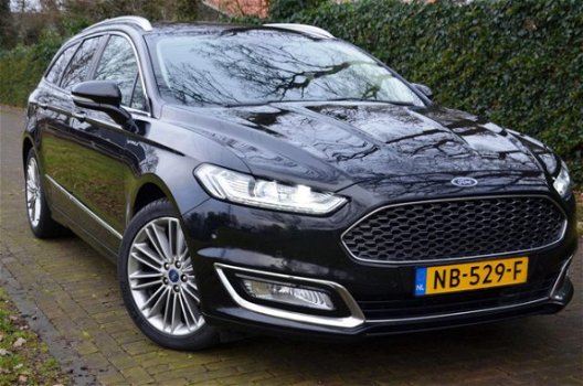 Ford Mondeo Wagon - 2.0 TDCi Vignale Xenon/Pdc/Ecc/Navi/Achteruitrijcamera/Leder/18-Inch Lmv/Privacy - 1