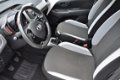 Toyota Aygo - 1.0 VVT-i x-play dealer onderhouden - 1 - Thumbnail