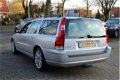 Volvo V70 - 2.4 BiFuel MD '05 Specialist Youngtimer - 1 - Thumbnail