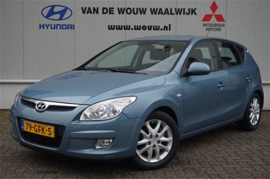 Hyundai i30 - 1.6 CRDi Style Dealeronderhouden - 1