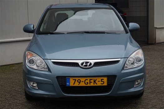 Hyundai i30 - 1.6 CRDi Style Dealeronderhouden - 1