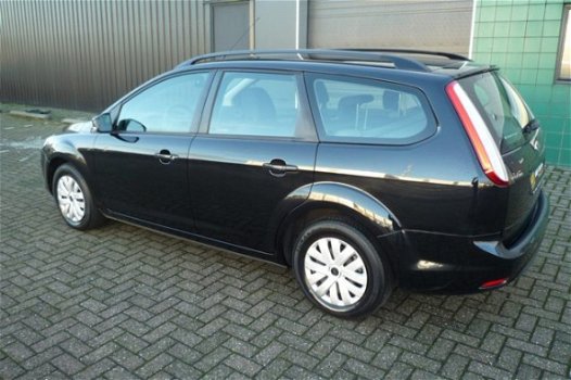 Ford Focus - 1.6 Stoelverwarming, Airco, Voorruitverwarming, ISOFIX - 1