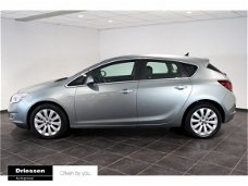 Opel Astra - 1.4 TURBO COSMO 5DRS