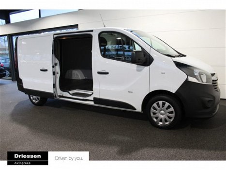 Opel Vivaro - 1.6 CDTI L2H1 120pk Edition (Navigatie - Parkeersensoren Achter- Airco) - 1