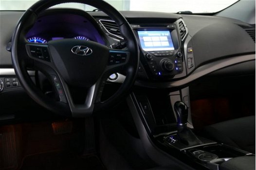 Hyundai i40 Wagon - BWJ 2012 1.7 CRDi i-Vision AUTOMAAT NAVIGATIE / LED / CLIMA / CRUISE / TREKHAAK - 1