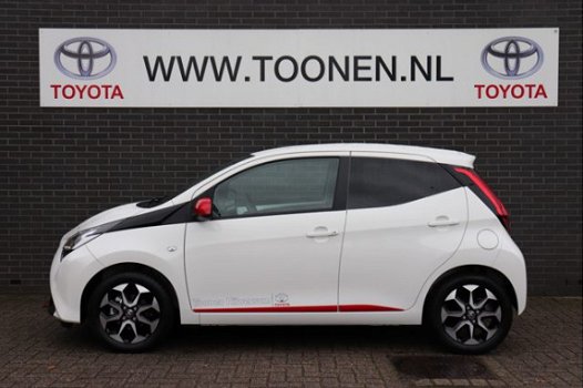 Toyota Aygo - 1.0 VVT-i x-joy Airco-Lichtmetalen velgen - 1