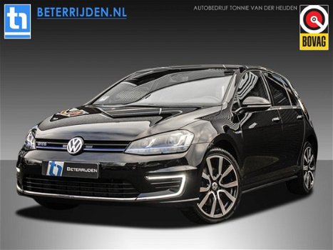 Volkswagen Golf - 1.4 TSI GTE (PRIJS EX BTW) PANORAMA, NAVI, LEDER, 18INCH - 1