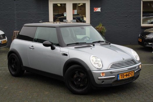 Mini Mini Cooper - 1.6 Aut. Chili | LEER | NAV. | PAN.DAK | - 1