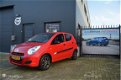 Suzuki Alto - 1.0 Sport Airco LM velgen 68.000km Zeer zuinig - 1 - Thumbnail