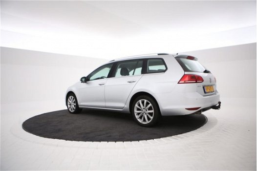 Volkswagen Golf Variant - 1.6 TDI Highline Navigatie, Adaptive cruise, Climate controle, Trekhaak - 1