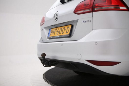 Volkswagen Golf Variant - 1.6 TDI Highline Navigatie, Adaptive cruise, Climate controle, Trekhaak - 1