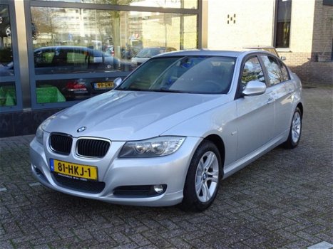 BMW 3-serie - 318I BUSINESS LINE / NAVI - 1